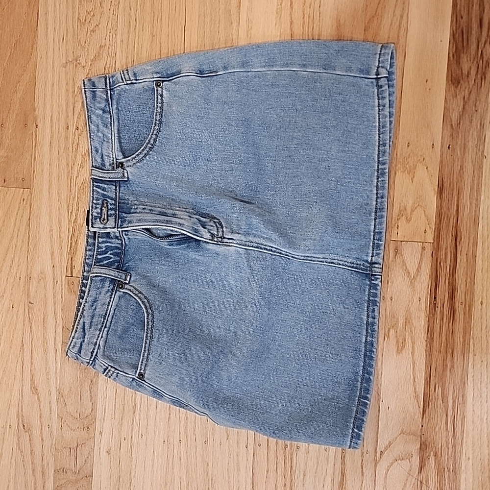 Forever 21 Denim Mini Skirt Womens Medium